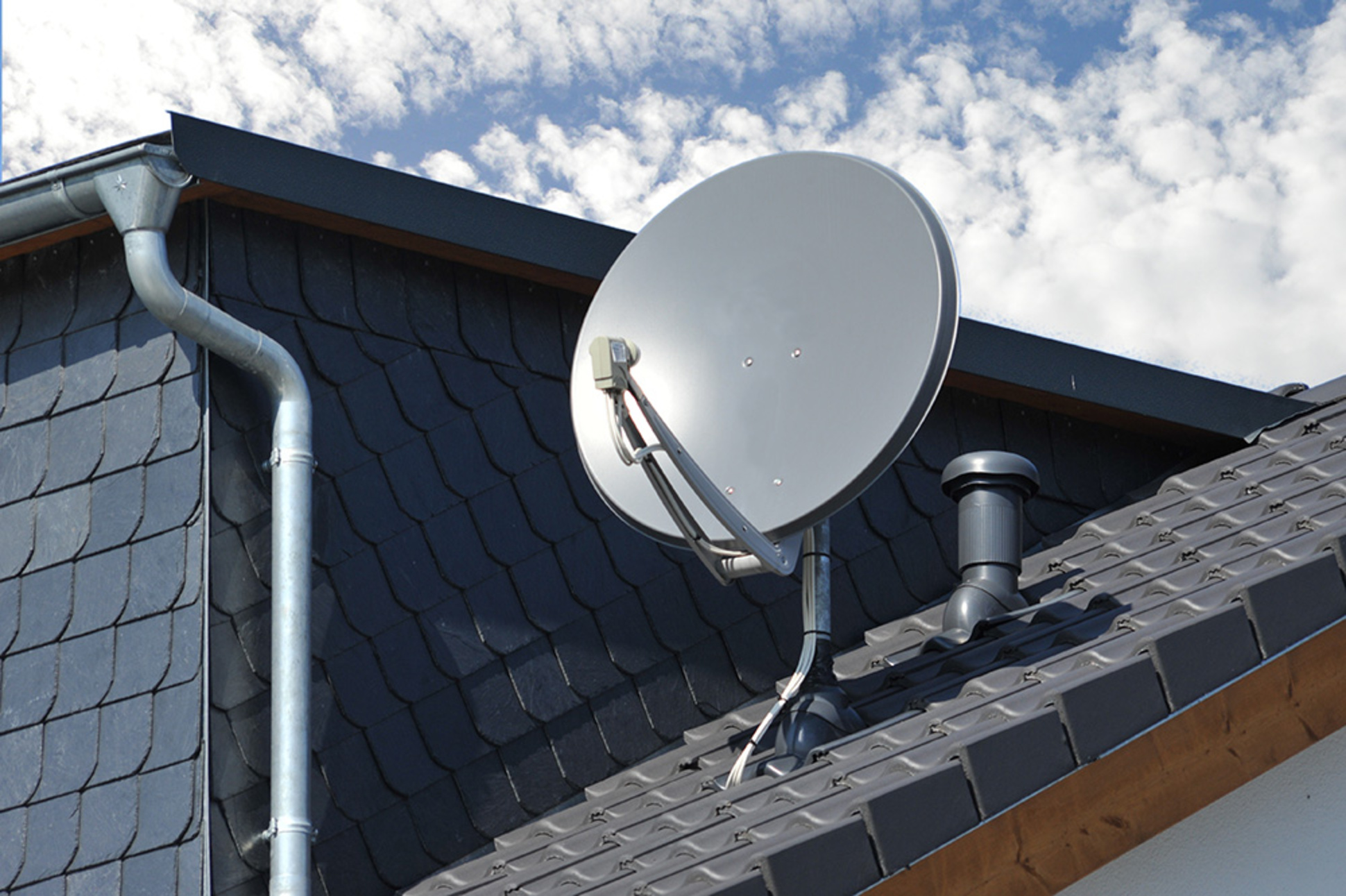 TV-Empfang bei LKS Elektro Suhl GmbH in Suhl